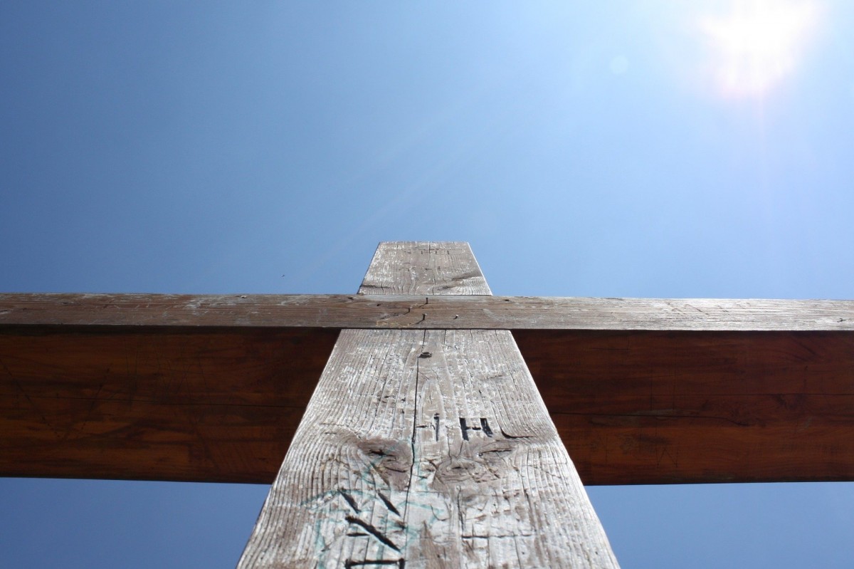 cross-2488005 1920 cross-2488005 1920