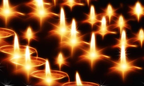 candles-141892 340 candles-141892 340