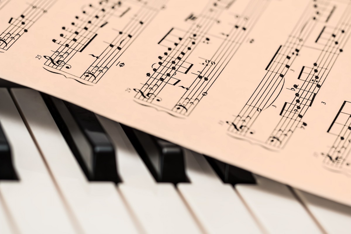 piano-1655558 1920 piano-1655558 1920