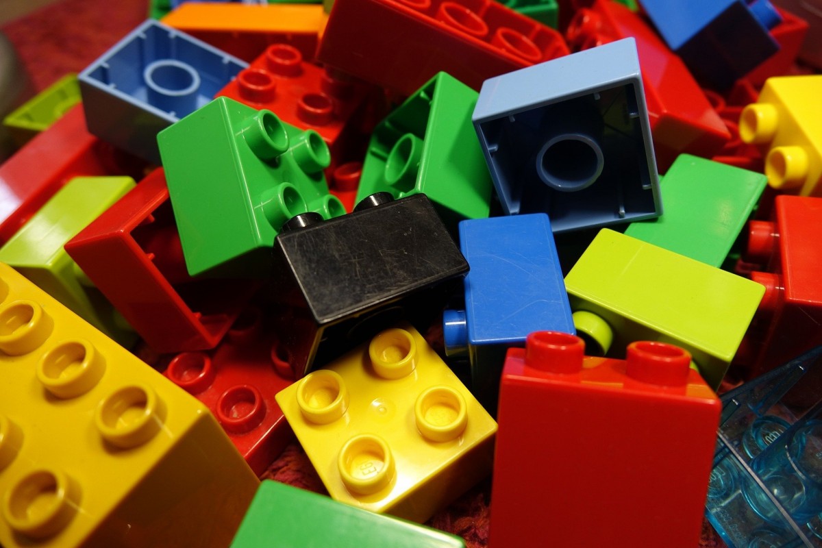 lego-blocks-2458575 1920(1) lego-blocks-2458575 1920(1)
