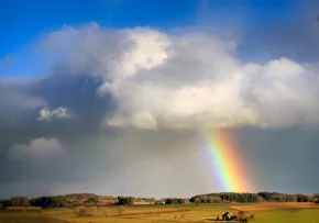 rainbow-4047523 1280 | Foto: Bild: Albrecht Fietz - https://pixabay.com/de/photos/regenbogen-wolke-abendsonne-regen-4047523/